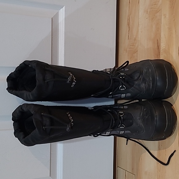 Ski Doo men's size 8 winter boots - Picture 3 of 7